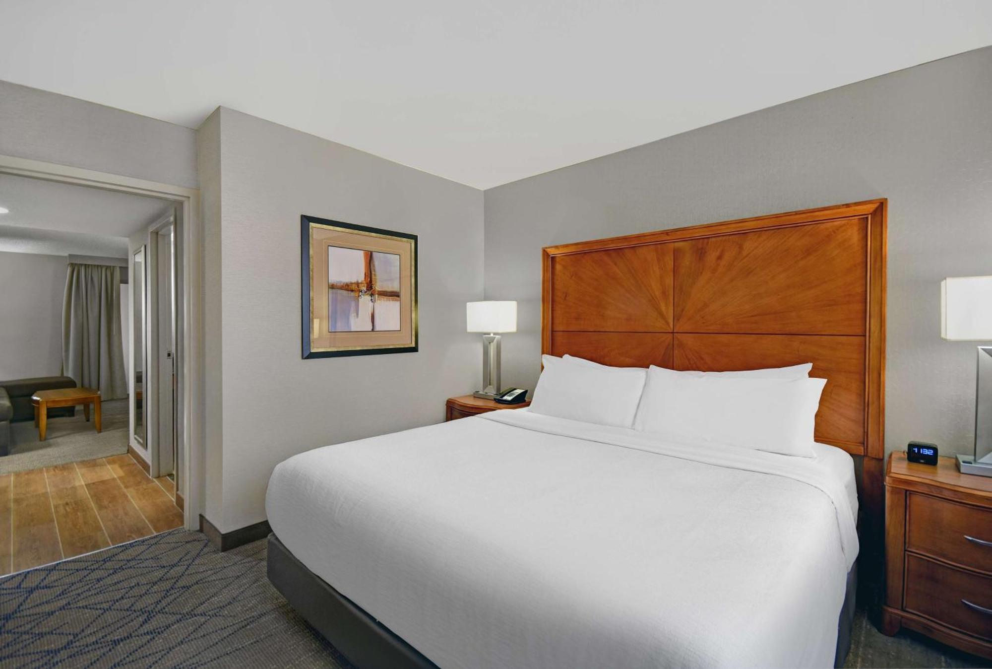 Embassy Suites By Hilton Detroit - Livonia/Novi Eksteriør billede