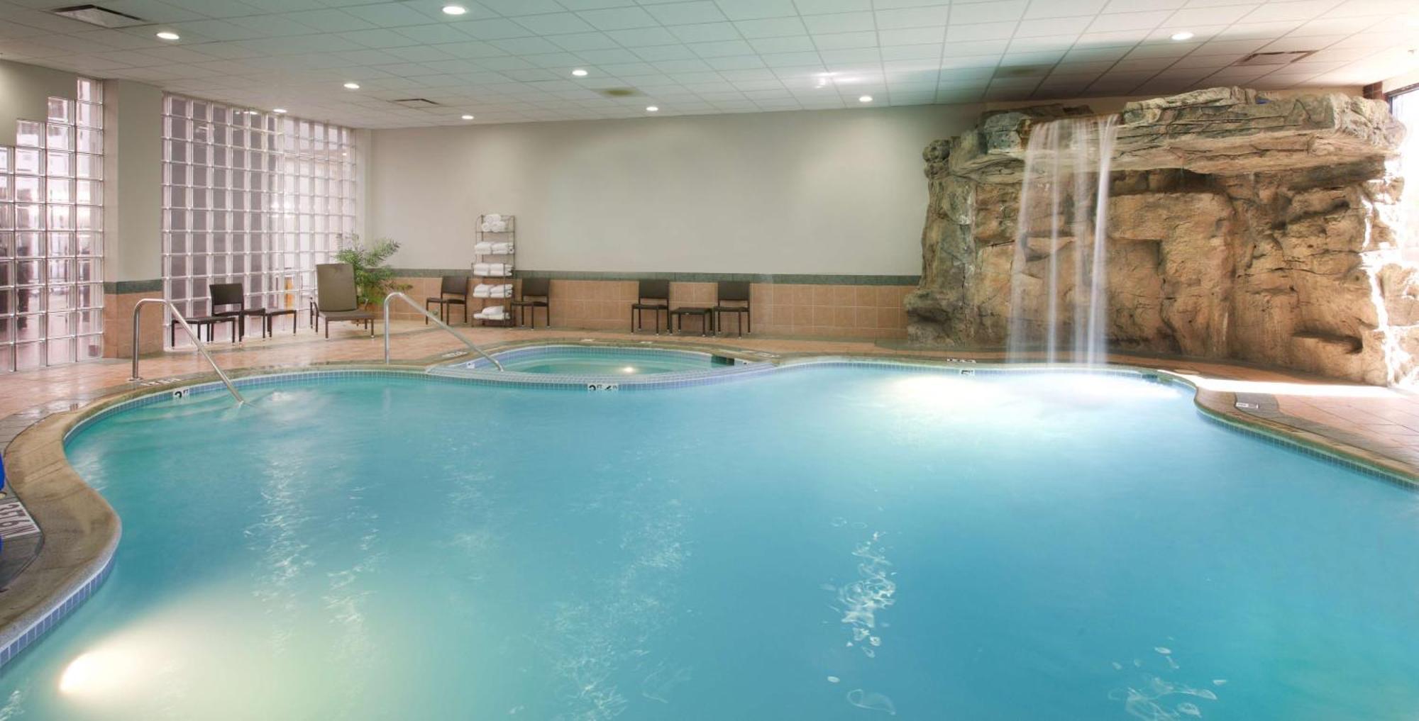 Embassy Suites By Hilton Detroit - Livonia/Novi Eksteriør billede