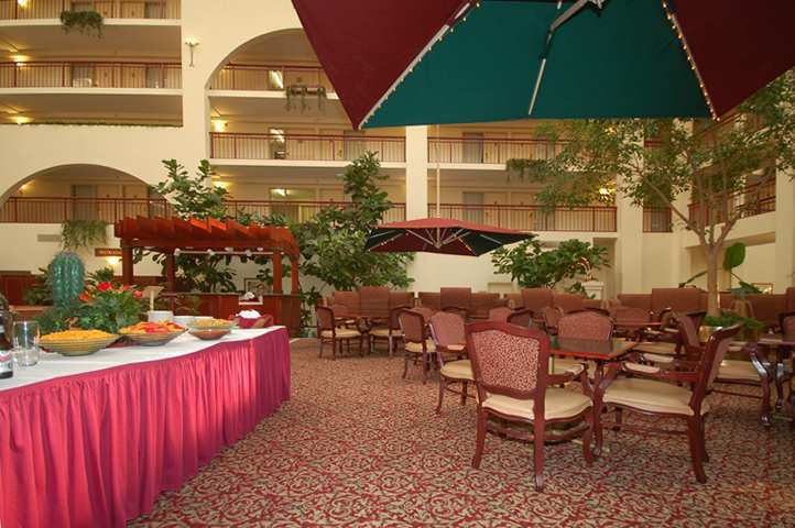 Embassy Suites By Hilton Detroit - Livonia/Novi Eksteriør billede
